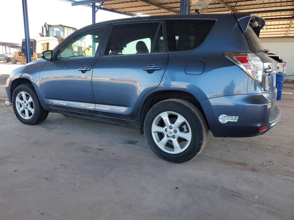 Photo 2 from auction – 2014 TOYOTA RAV4 EV with VIN 2T3YL4DV5EW002398