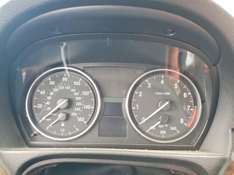 Photo 9 from auction – 2009 BMW 335 with VIN WBAWL73549P179503