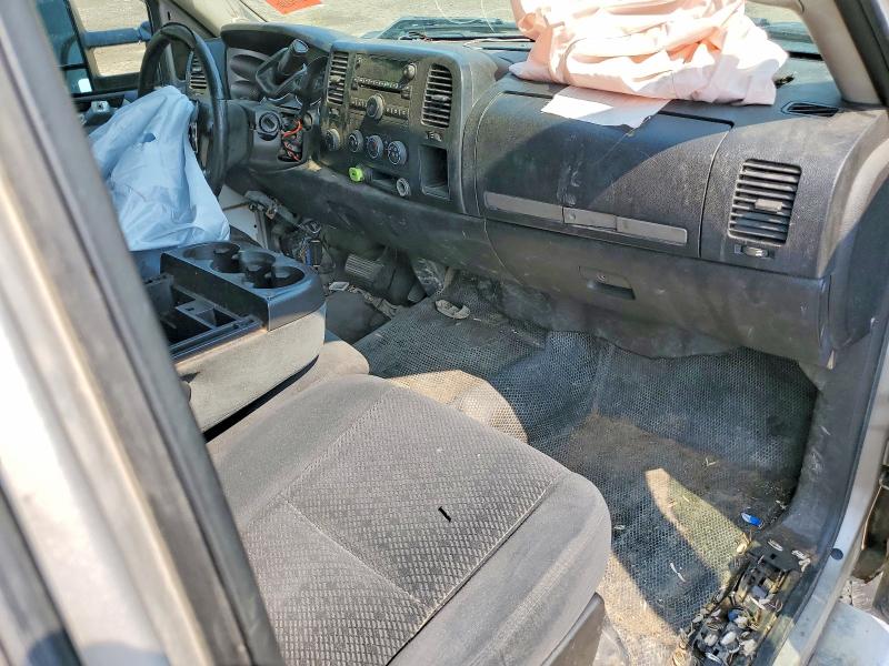 Photo 8 from auction – 2008 CHEVROLET SILVERADO with VIN 1GCHK23638F165607