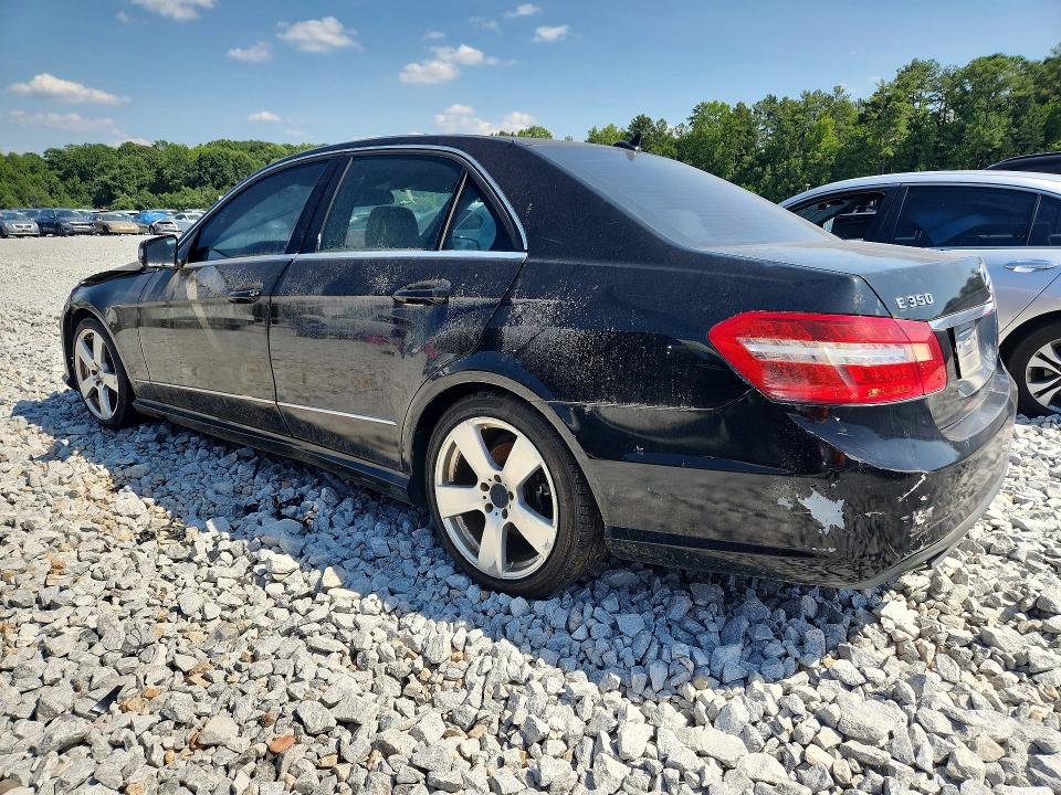 Photo 2 from auction – 2010 MERCEDES-BENZ E with VIN WDDHF5GB3AA096312