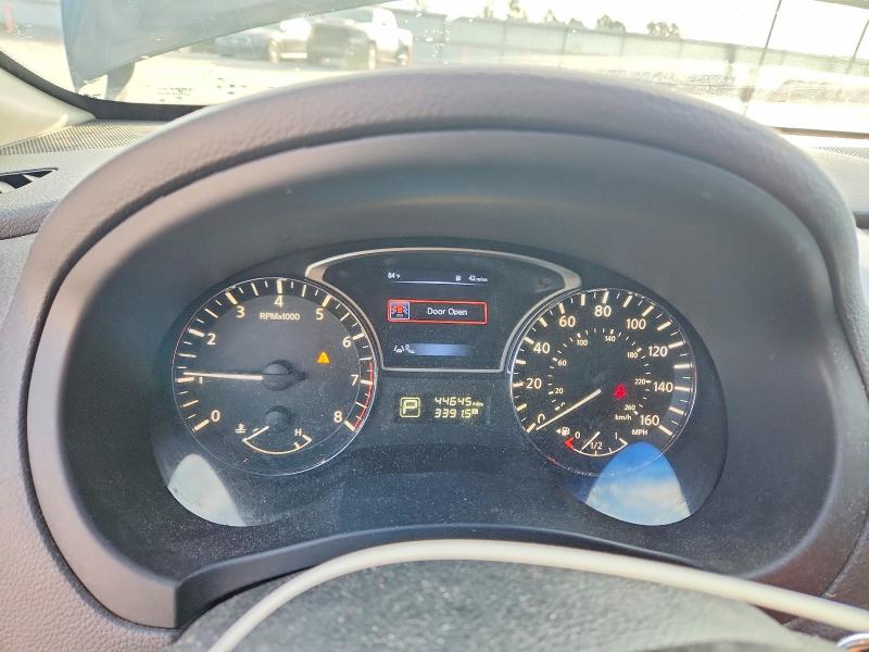 Photo 9 from auction – 2015 NISSAN ALTIMA with VIN 1N4AL3APXFC144757