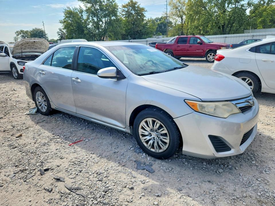 Снимка 4 от търг – 2013 TOYOTA CAMRY с VIN 4T1BF1FK7DU228397
