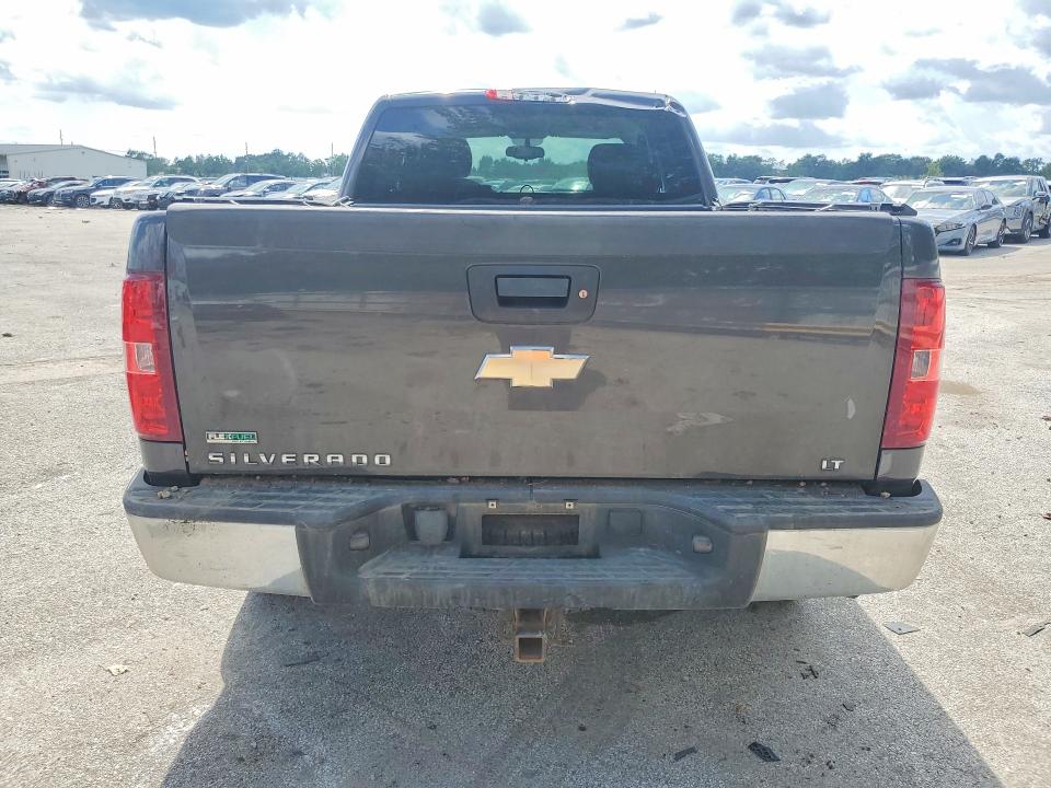 Photo 6 from auction – 2011 CHEVROLET SILVERADO with VIN 1GCRKSE35BZ441394
