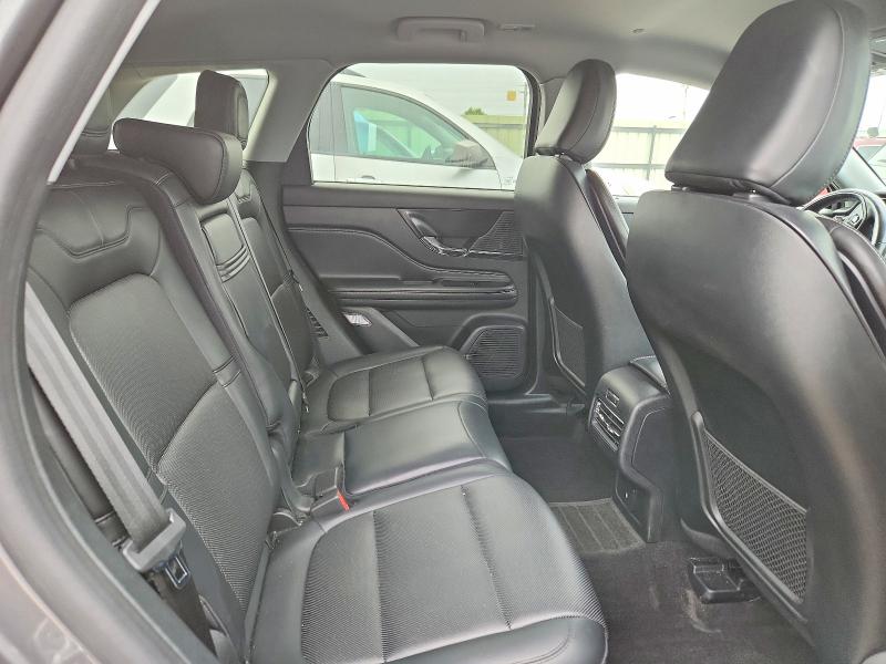 Photo 11 from auction – 2021 LINCOLN CORSAIR with VIN 5LMCJ1D96MUL09827