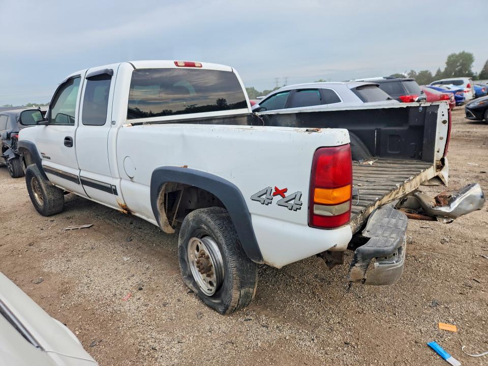 Photo 2 from auction – 2002 CHEVROLET SILVERADO with VIN 1GCHK29162E193880