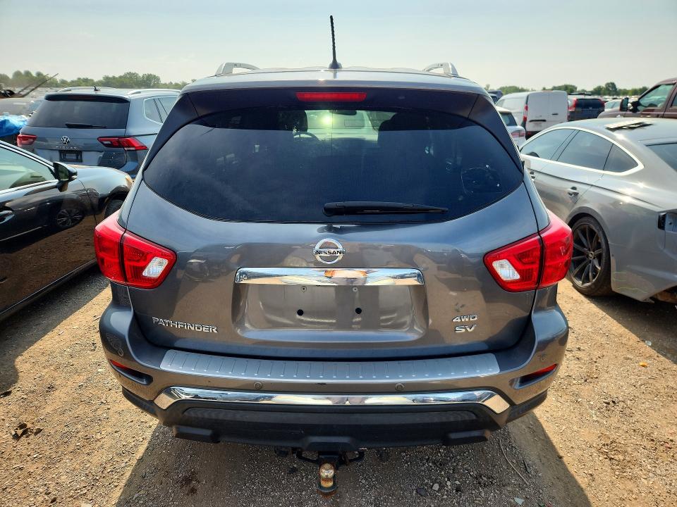 Photo 6 from auction – 2018 NISSAN PATHFINDER with VIN 5N1DR2MM1JC670099