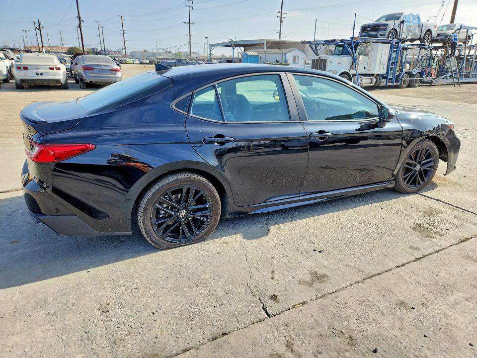 Photo 3 from auction – 2025 TOYOTA CAMRY with VIN 4T1DAACK9SU021969