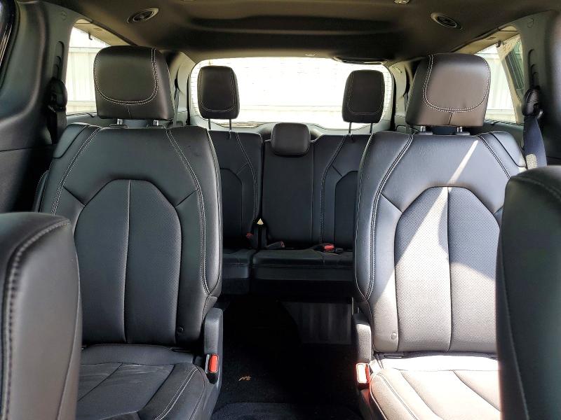 Photo 10 from auction – 2025 CHRYSLER PACIFICA with VIN 2C4RC1BG1SR580365