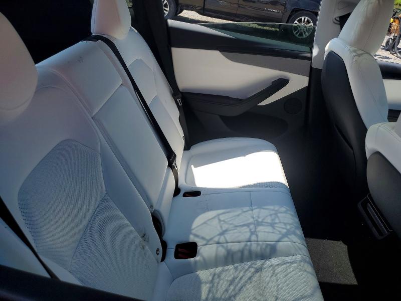 Zdjęcie 10 z aukcji – 2026 TESLA MODEL Y z VIN 7SAYGDEE0TA413925