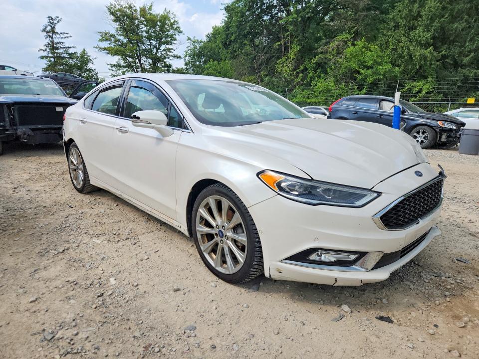 Photo 4 from auction – 2017 FORD FUSION with VIN 3FA6P0D9XHR401510