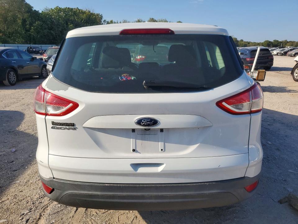 Снимка 6 от търг – 2016 FORD ESCAPE с VIN 1FMCU0F77GUB97222