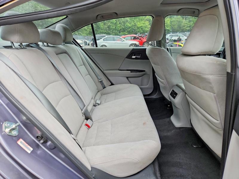 Photo 10 from auction – 2015 HONDA ACCORD with VIN 1HGCR2F79FA232474