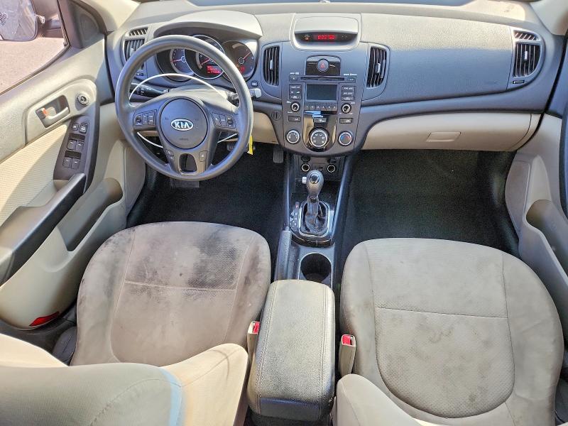 Photo 8 from auction – 2011 KIA FORTE with VIN KNAFU4A23B5405259