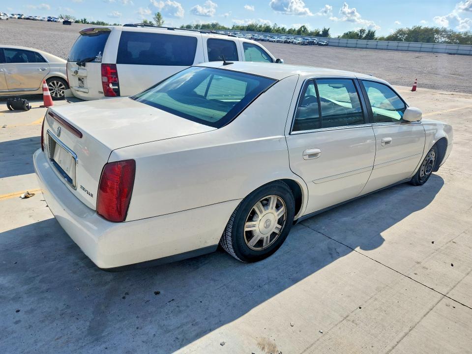 Photo 3 from auction – 2005 CADILLAC DEVILLE with VIN 1G6KD54Y15U260971
