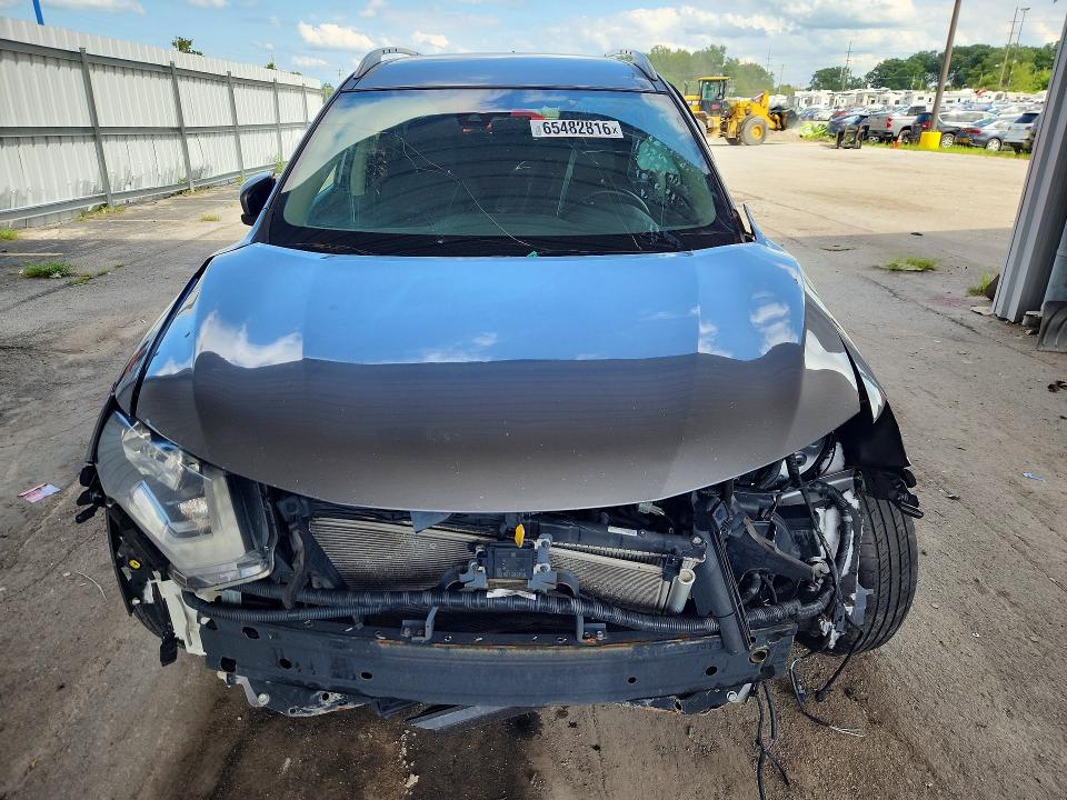 Photo 5 from auction – 2019 NISSAN ROGUE with VIN KNMAT2MV1KP536950