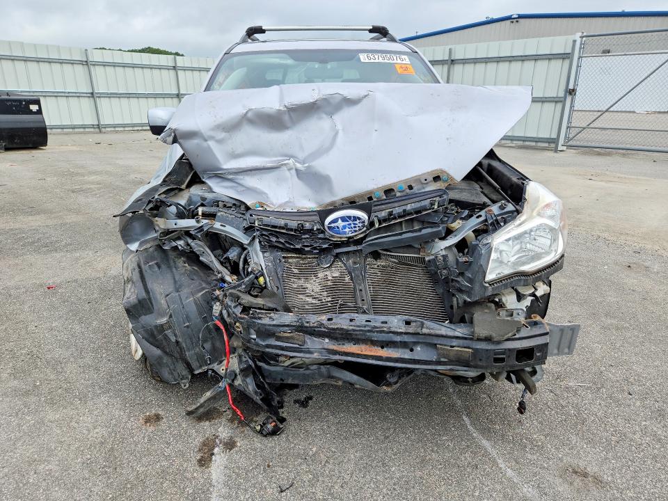 Photo 5 from auction – 2016 SUBARU FORESTER with VIN JF2SJAKC2GH492742