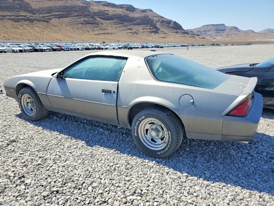 Photo 2 from auction – 1983 CHEVROLET CAMARO with VIN 1G1AP8719DL138016