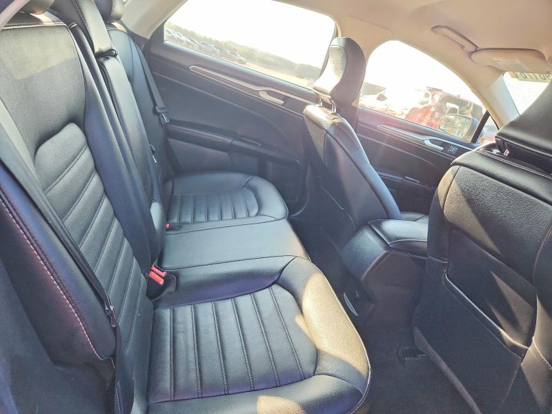 Photo 10 from auction – 2018 FORD FUSION with VIN 3FA6P0HD4JR258056