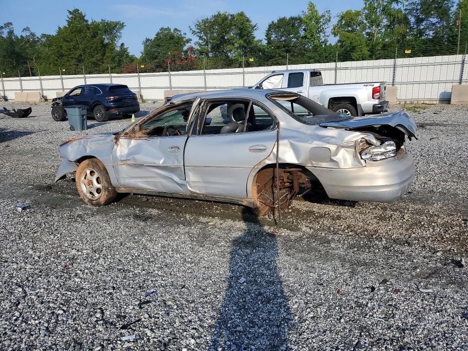 Photo 2 from auction – 1998 OLDSMOBILE INTRIGUE with VIN 1G3WS52K9WF312114