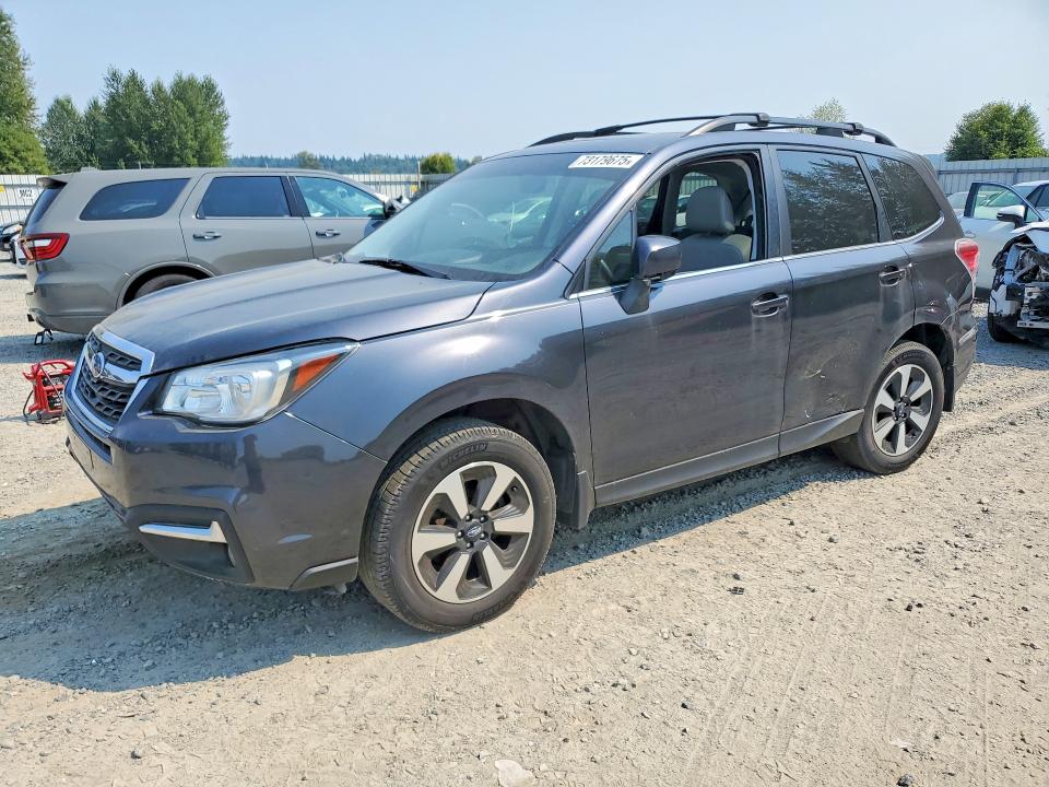 SUBARU FORESTER 2017 with VIN JF2SJALC8HH484449 - Photo from auction