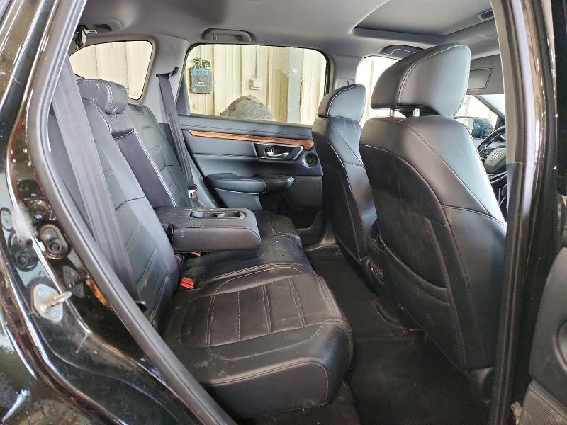 Photo 10 from auction – 2018 HONDA CR-V with VIN 7FARW2H8XJE009842