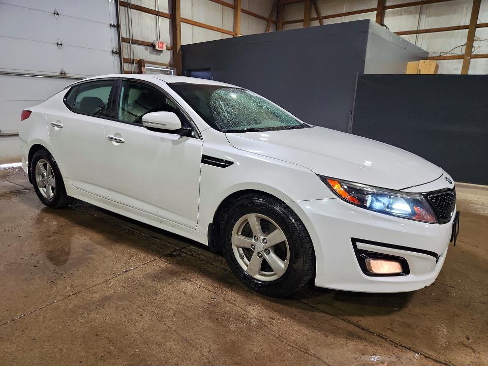 Photo 4 from auction – 2015 KIA OPTIMA with VIN KNAGM4A73F5636491