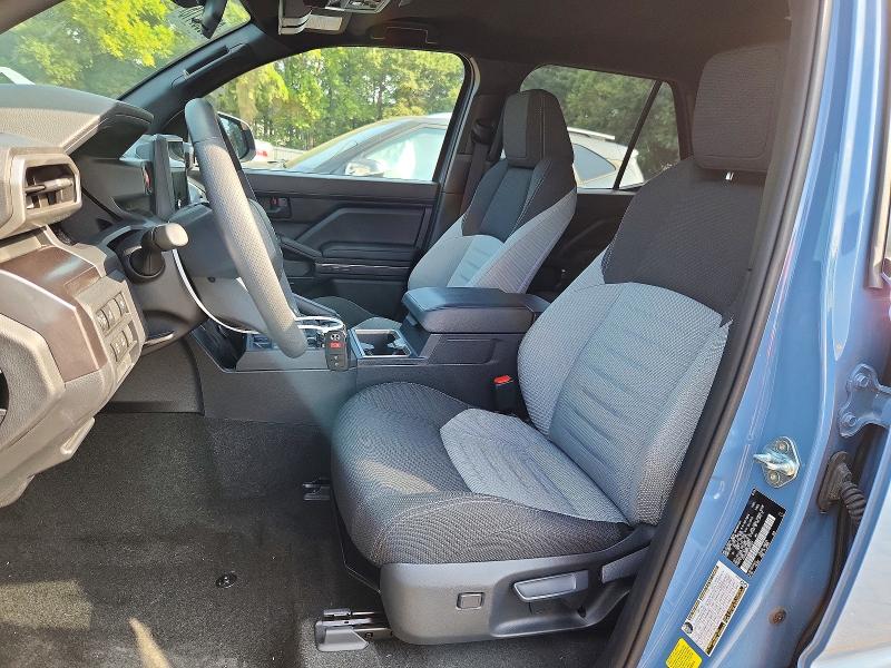 Photo 7 from auction – 2026 TOYOTA 4RUNNER with VIN JTEVA5BR8T5094532