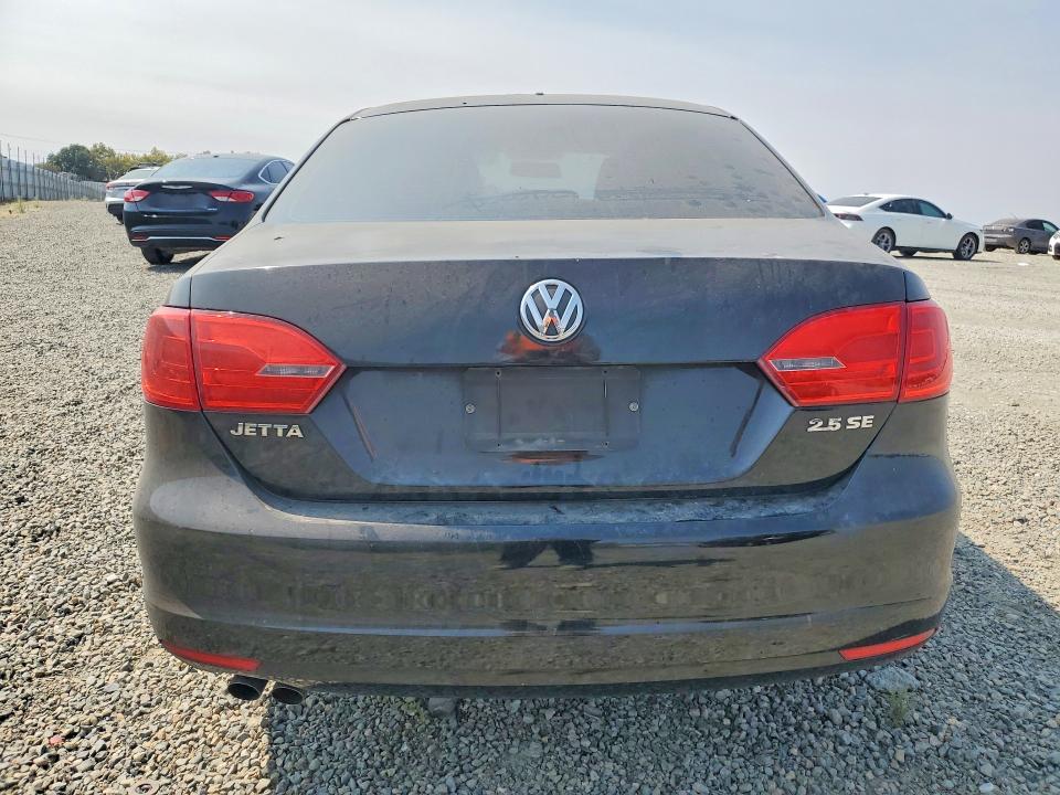 Photo 6 from auction – 2012 VOLKSWAGEN JETTA with VIN 3VWDP7AJ3CM413140