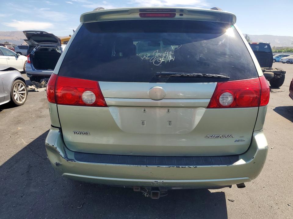 Photo 6 from auction – 2006 TOYOTA SIENNA with VIN 5TDBA22C86S075799