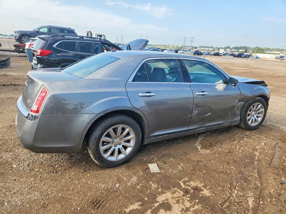 Photo 3 from auction – 2011 CHRYSLER 300C with VIN 2C3CA6CT8BH581284