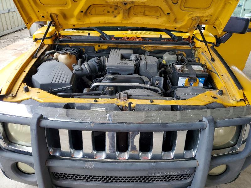Photo 12 from auction – 2006 HUMMER H3 with VIN 5GTDN136768114640