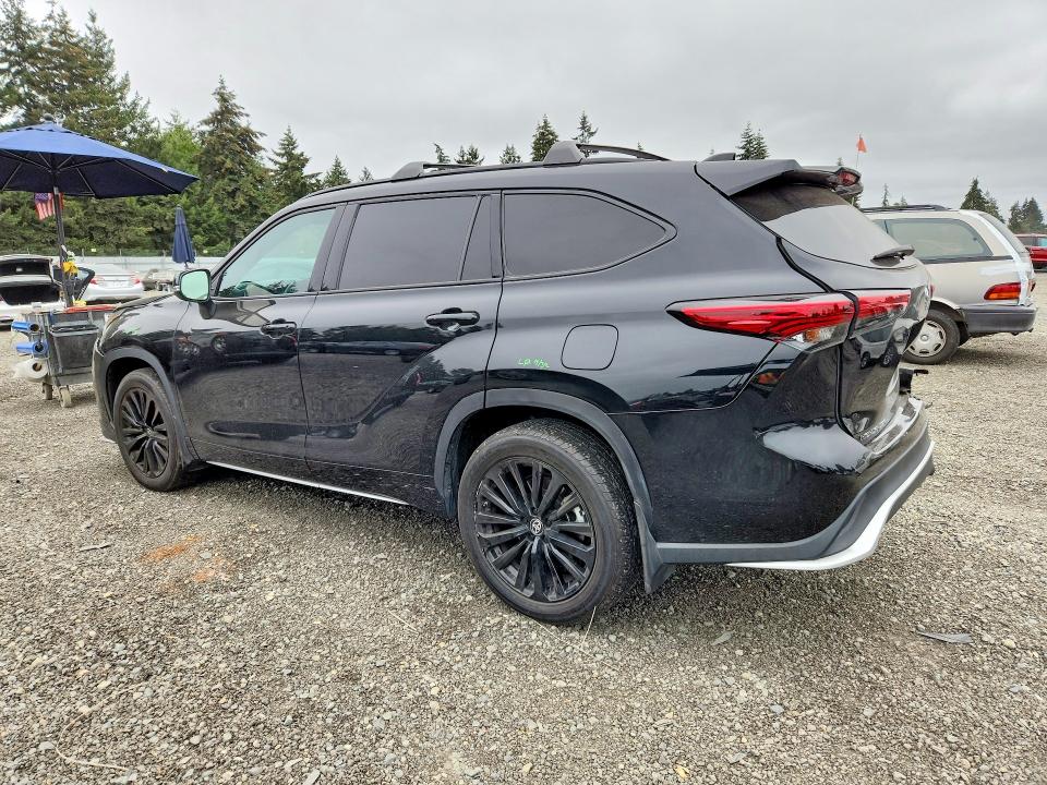 Photo 2 from auction – 2023 TOYOTA HIGHLANDER with VIN 5TDKDRBH5PS524594