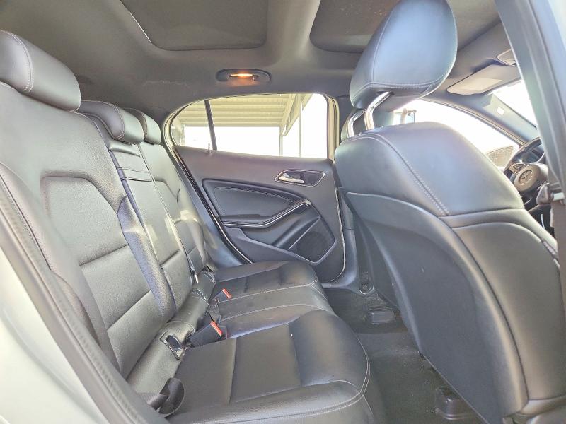 Photo 11 from auction – 2018 MERCEDES-BENZ GLA with VIN WDCTG4EB0JJ415741