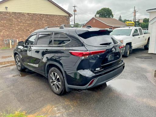 Photo 2 from auction – 2023 TOYOTA HIGHLANDER with VIN 5TDKDRBH2PS010377