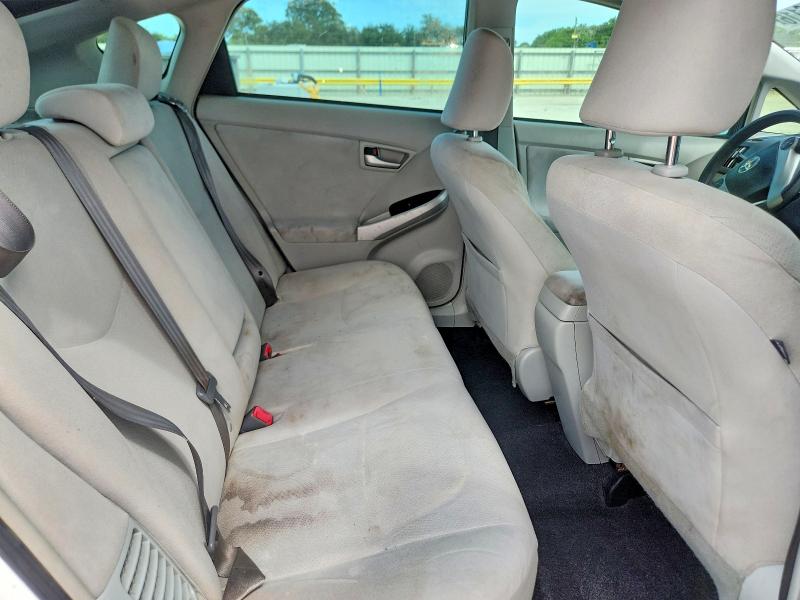 Photo 10 from auction – 2014 TOYOTA PRIUS with VIN JTDKN3DU5E0383921