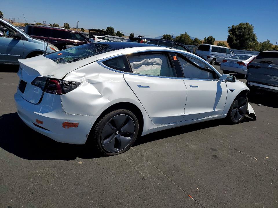 Photo 3 from auction – 2020 TESLA MODEL 3 with VIN 5YJ3E1EA9LF613939
