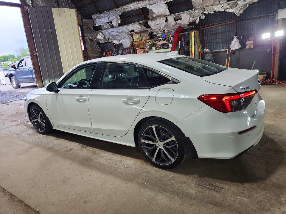 Photo 2 from auction – 2022 HONDA CIVIC with VIN 2HGFE1F96NH326025