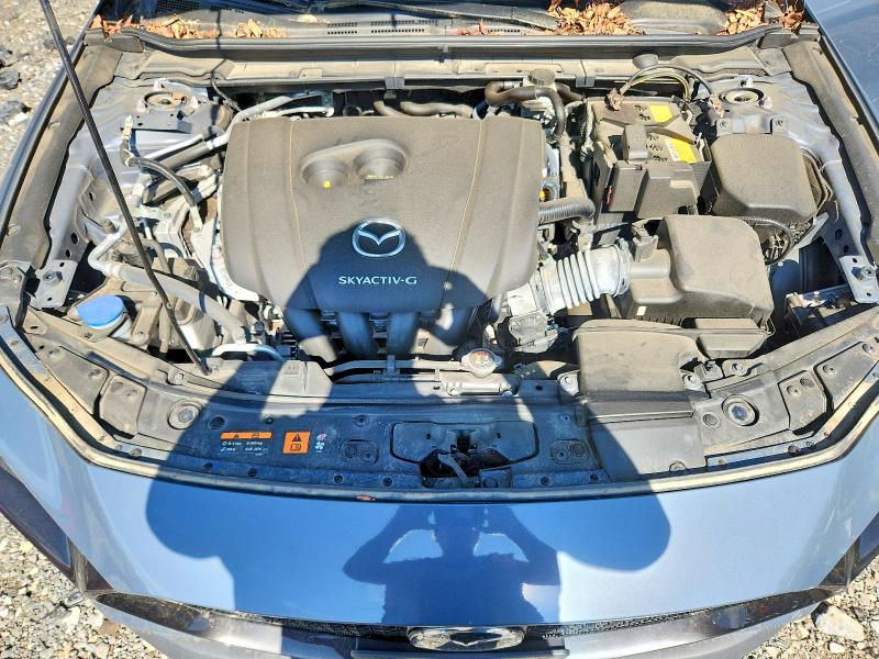 Photo 11 from auction – 2021 MAZDA 3 with VIN JM1BPAML1M1324864