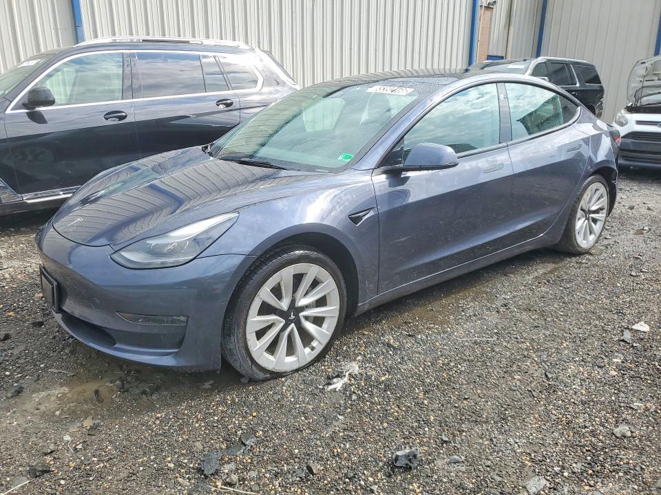 TESLA MODEL 3 2022 with VIN 5YJ3E1EBXNF290934 - Photo from auction