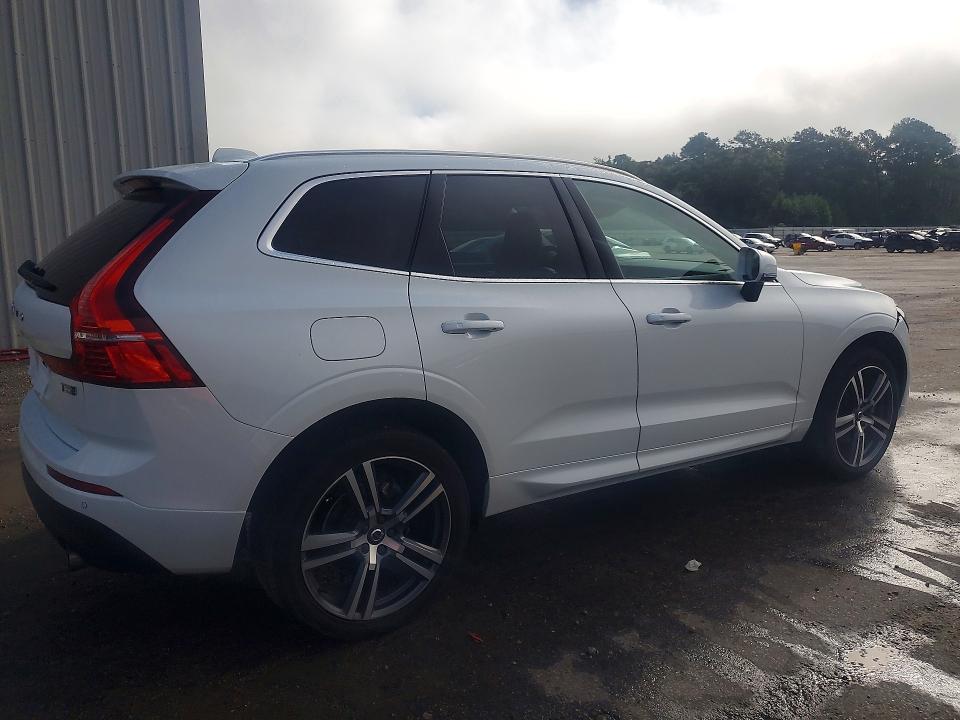 Photo 3 from auction – 2021 VOLVO XC60 with VIN YV4102RK0M1798954