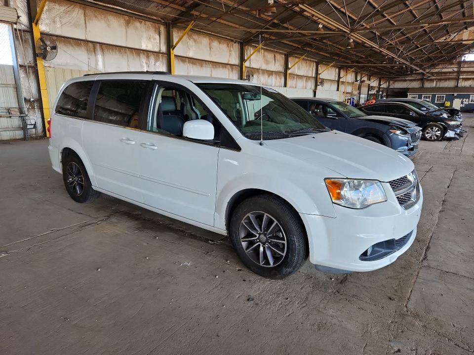 Photo 4 from auction – 2017 DODGE GRAND CARAVAN with VIN 2C4RDGCG7HR735816