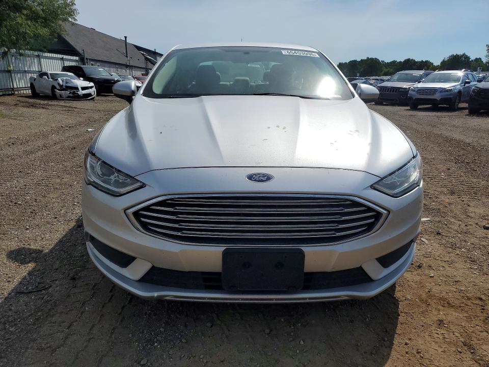 Photo 5 from auction – 2017 FORD FUSION with VIN 3FA6P0UU6HR330746