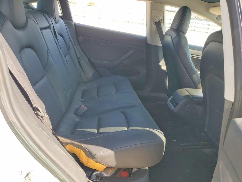 Photo 10 from auction – 2019 TESLA MODEL 3 with VIN 5YJ3E1EA6KF326430