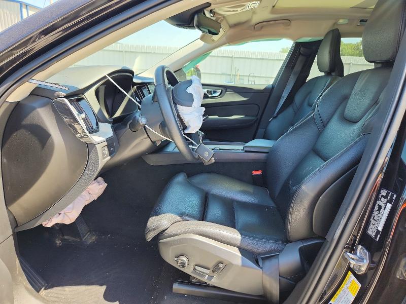 Photo 7 from auction – 2020 VOLVO XC60 with VIN YV4102DL4L1549720
