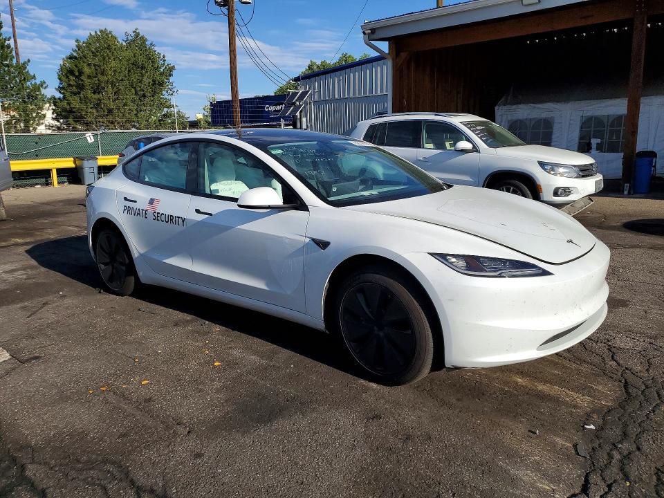 Zdjęcie 4 z aukcji – 2026 TESLA MODEL 3 z VIN 5YJ3E1EA7TF181304