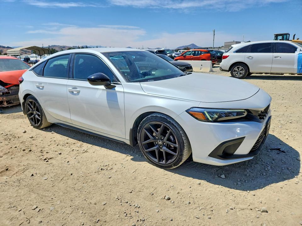 Photo 4 from auction – 2023 HONDA CIVIC with VIN 19XFL2H86PE001890