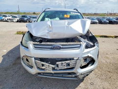 Photo 5 from auction – 2014 FORD ESCAPE with VIN 1FMCU9GX2EUC22821