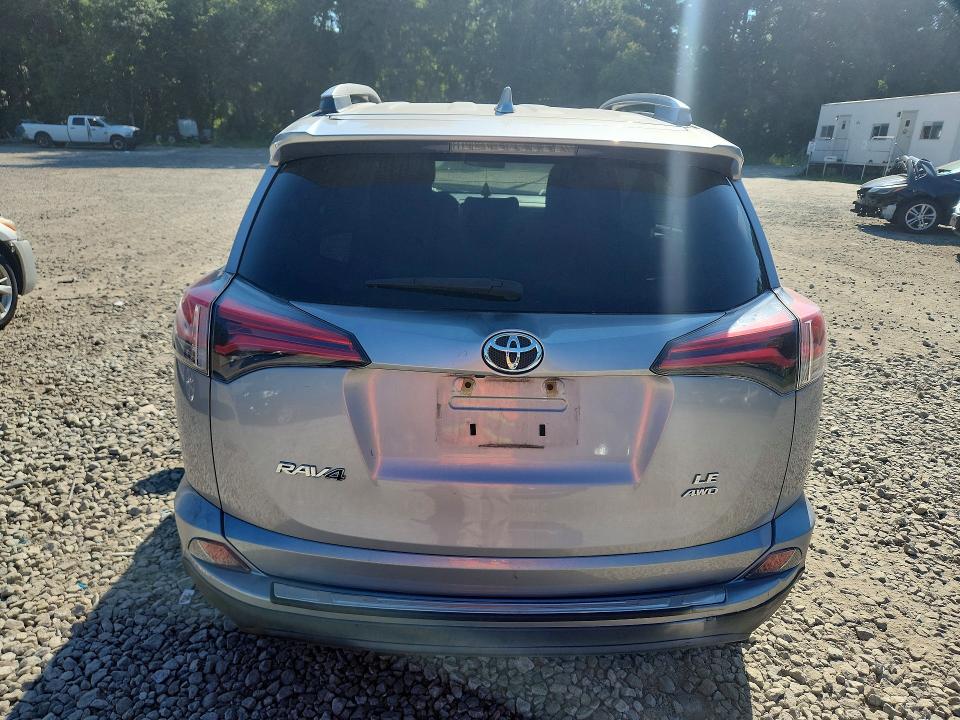 Photo 6 from auction – 2017 TOYOTA RAV4 with VIN 2T3BFREV5HW602755