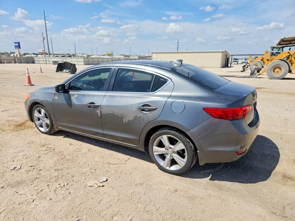Photo 2 from auction – 2013 ACURA ILX with VIN 19VDE1F52DE005525