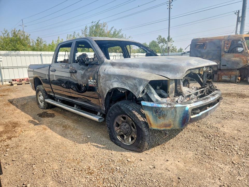 Photo 4 from auction – 2018 RAM 2500 with VIN 3C6UR5CL1JG161939